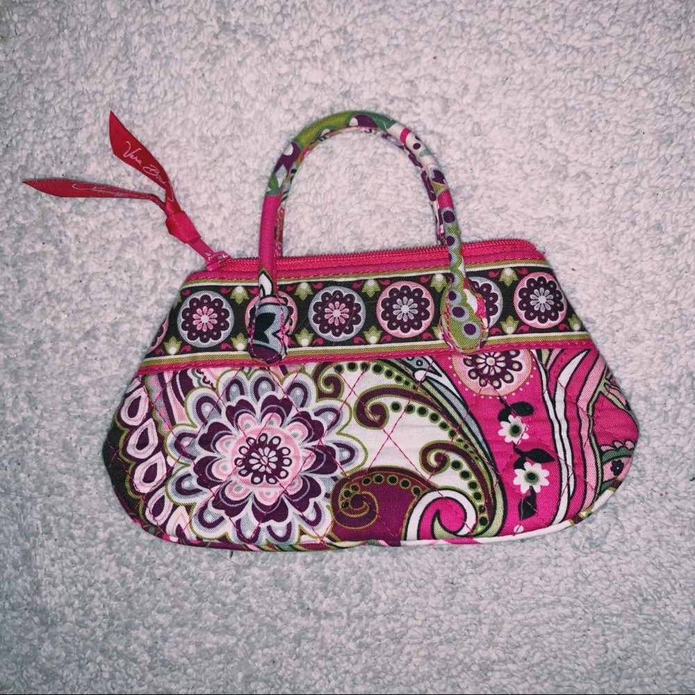 Mini Vera Bradley purse ✨